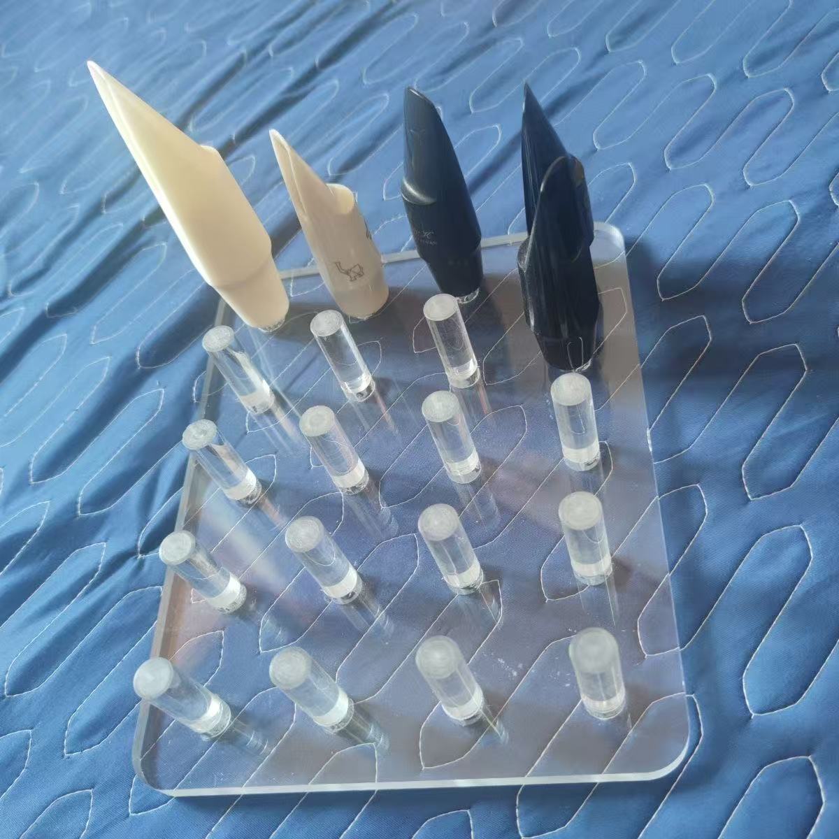 Musical Instrument Saxophone - Universal Saxophone Mouthpiece Display Stand for