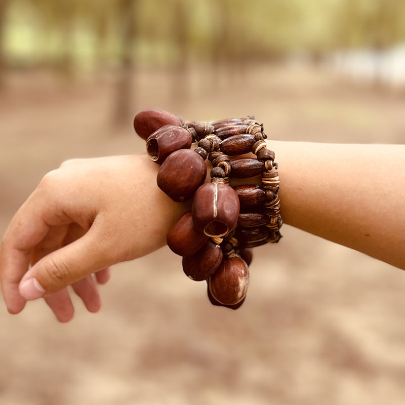 Natural Fruit Shell Bracelet A - đánh giá và giá Musical Instrument Africa