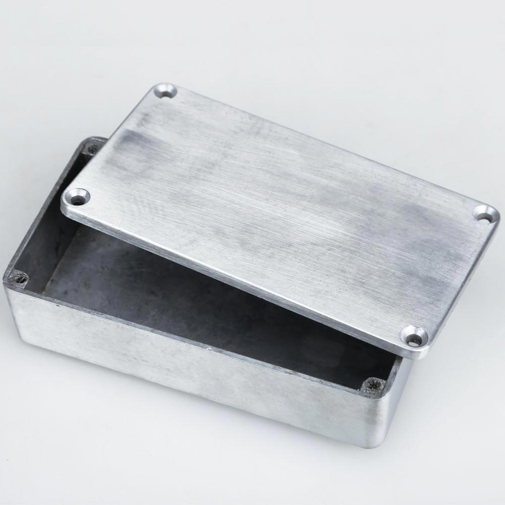 1590B Cable Stomp Box Enclosur - đánh giá và giá Musical Instrument Kit